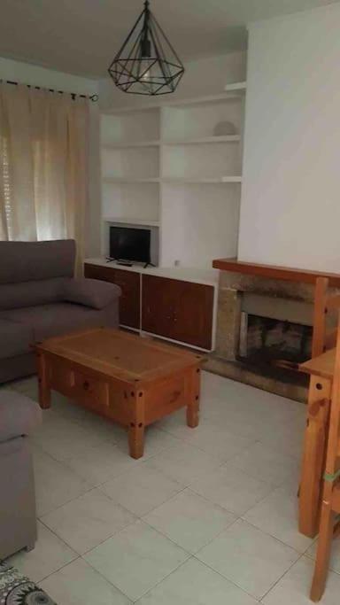 Adosado Dr Fleming 12 Villa Poyales Del Hoyo Kültér fotó
