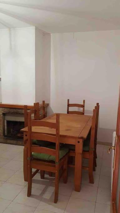 Adosado Dr Fleming 12 Villa Poyales Del Hoyo Kültér fotó